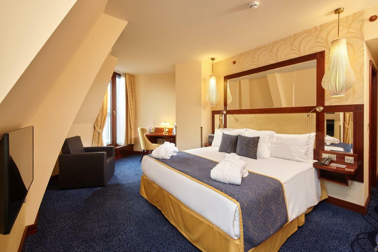 Hotel Occidental Wilson 5*